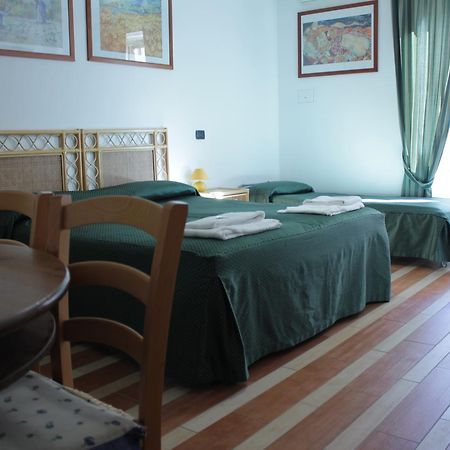 Tourist House Roma Lejlighedshotel Eksteriør billede