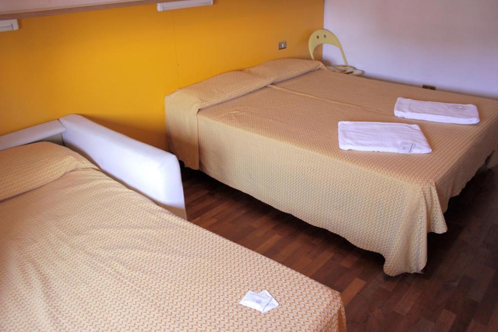 Tourist House Roma Lejlighedshotel Værelse billede